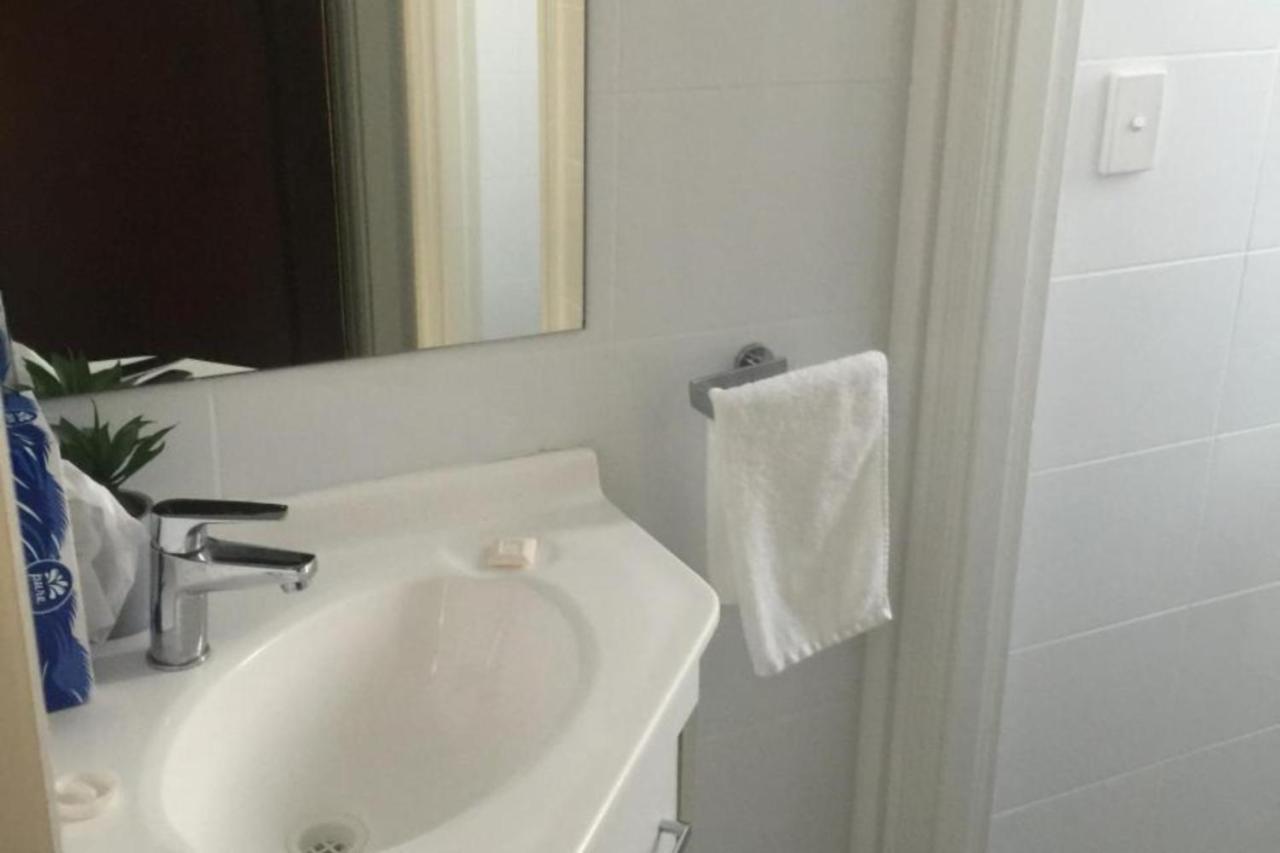 Newcastle Tighes Hill Accommodation Exteriör bild